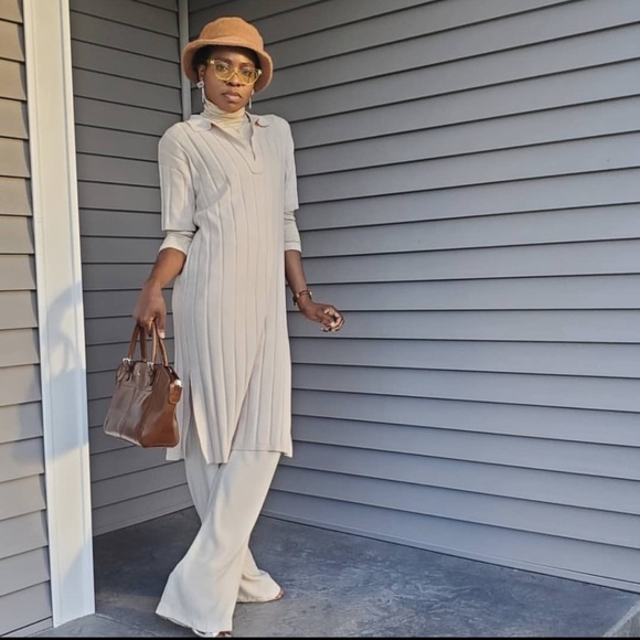 H&M Bloggers Favorite Beige Knit Slit Midi Dress - Picture 12 of 16
